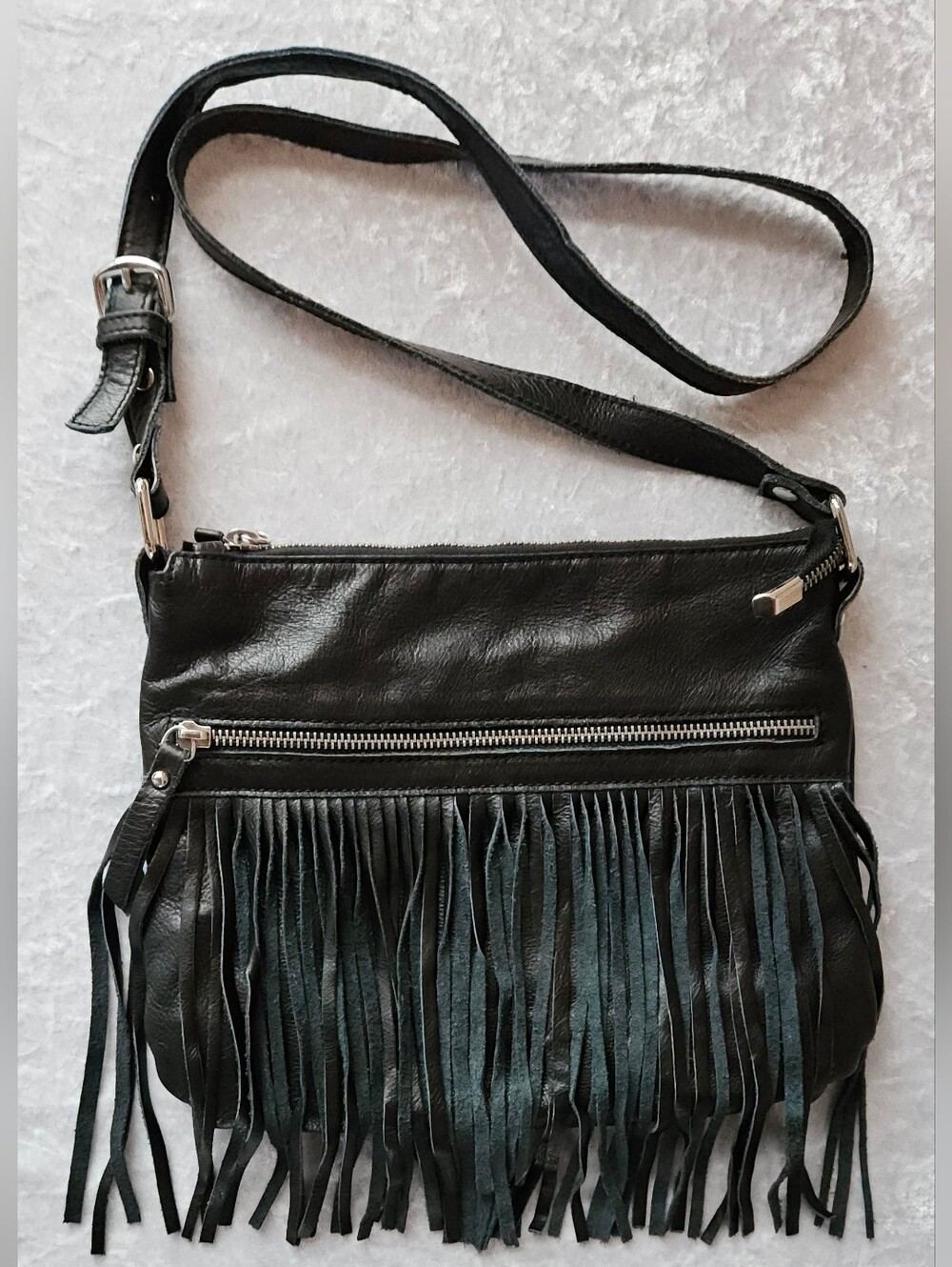 Innué Black, Fringed, Leather Crossbody/Shoulder Bag